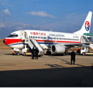 沈阳航空托运航空快运业稳步发展的原因是什么？